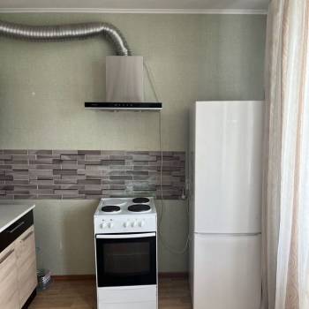 Сдается 1-комнатная квартира, 41 м²