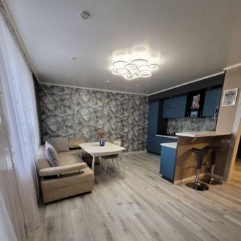 Продается 2-х комнатная квартира, 74 м²