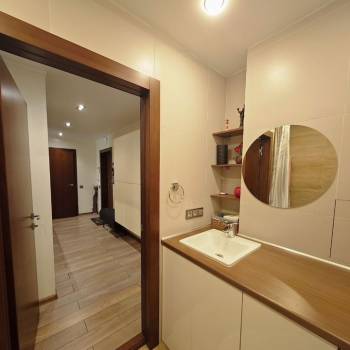 Продается 2-х комнатная квартира, 55 м²