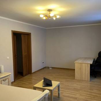 Продается 2-х комнатная квартира, 75 м²
