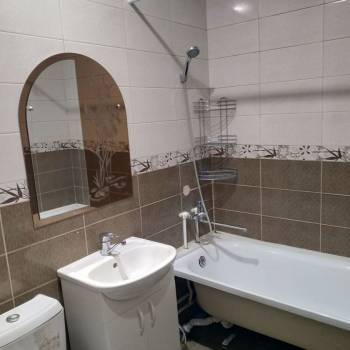 Сдается 1-комнатная квартира, 43 м²