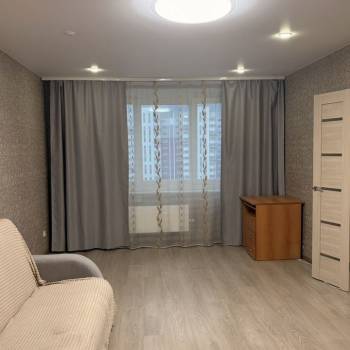 Сдается 1-комнатная квартира, 41,1 м²