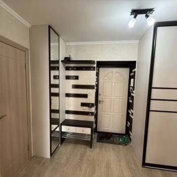 Сдается 1-комнатная квартира, 48,2 м²