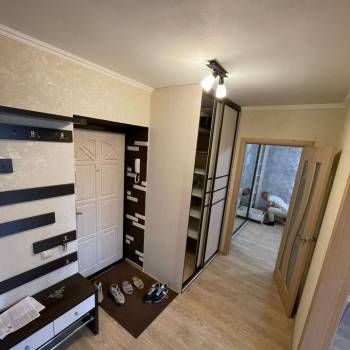 Сдается 1-комнатная квартира, 48,2 м²