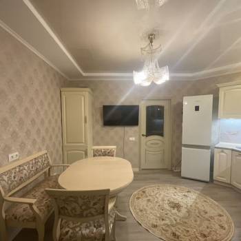 Продается 2-х комнатная квартира, 76,4 м²