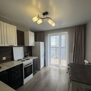 Сдается 1-комнатная квартира, 35 м²