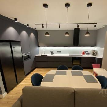 Сдается Многокомнатная квартира, 107 м²