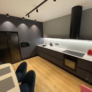Сдается Многокомнатная квартира, 107 м²