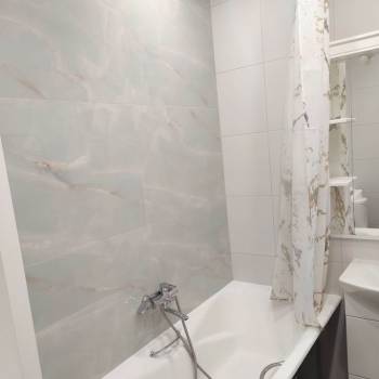 Сдается 2-х комнатная квартира, 64 м²