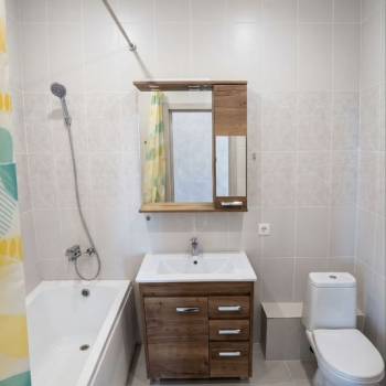 Сдается 1-комнатная квартира, 47 м²
