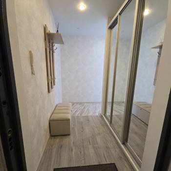 Сдается 1-комнатная квартира, 47 м²