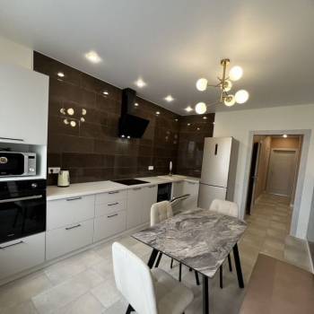 Сдается 2-х комнатная квартира, 65,9 м²