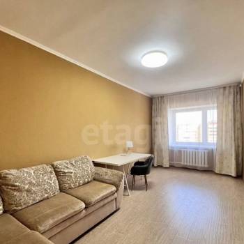 Сдается 2-х комнатная квартира, 78 м²