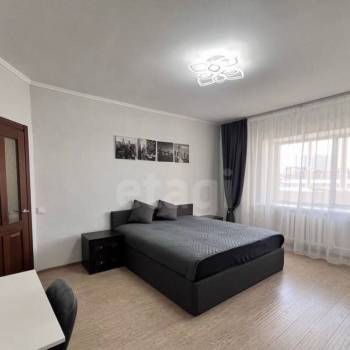 Сдается 2-х комнатная квартира, 78 м²
