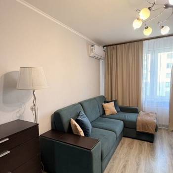 Сдается 2-х комнатная квартира, 60 м²