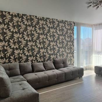 Сдается 2-х комнатная квартира, 90 м²