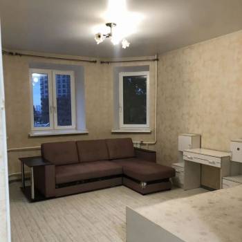 Сдается 1-комнатная квартира, 42 м²
