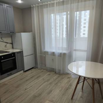 Сдается 1-комнатная квартира, 41 м²