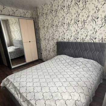 Сдается 1-комнатная квартира, 40 м²
