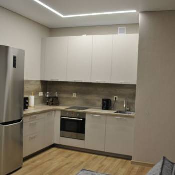 Сдается 1-комнатная квартира, 52 м²