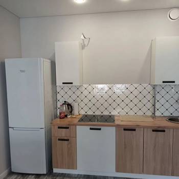 Сдается 1-комнатная квартира, 51,7 м²