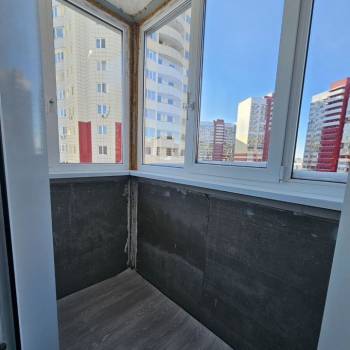 Сдается 1-комнатная квартира, 42 м²