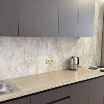 Сдается 2-х комнатная квартира, 82 м²