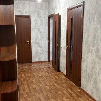 Сдается 2-х комнатная квартира, 82 м²