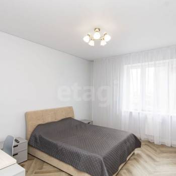Сдается 2-х комнатная квартира, 83 м²