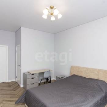 Сдается 2-х комнатная квартира, 83 м²