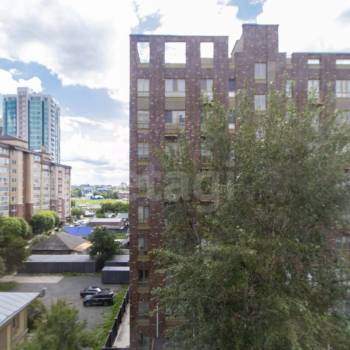 Сдается 2-х комнатная квартира, 83 м²