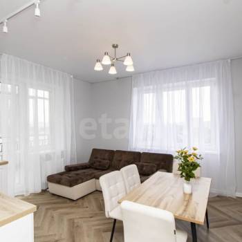 Сдается 2-х комнатная квартира, 83 м²