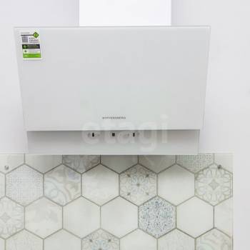 Сдается 2-х комнатная квартира, 83 м²