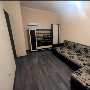 Сдается 1-комнатная квартира, 43 м²
