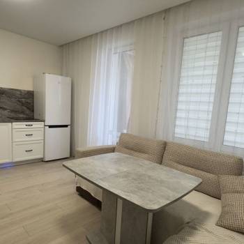 Сдается 2-х комнатная квартира, 60 м²