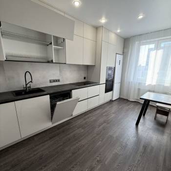 Сдается Многокомнатная квартира, 85 м²