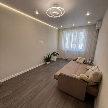 Сдается Многокомнатная квартира, 85 м²