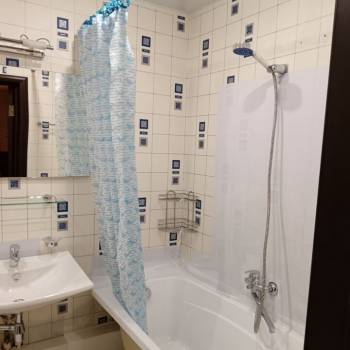 Сдается 1-комнатная квартира, 48 м²