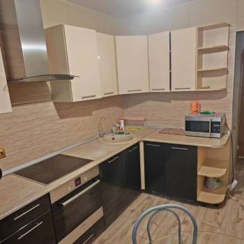 Сдается 1-комнатная квартира, 35 м²