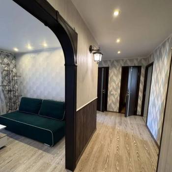 Сдается Многокомнатная квартира, 60 м²