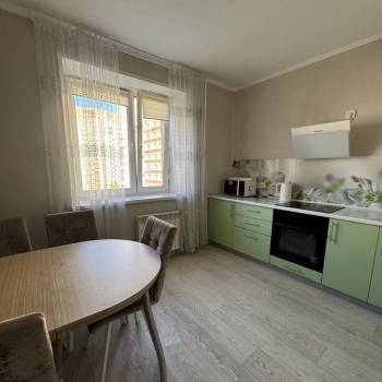Сдается Многокомнатная квартира, 78 м²