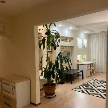 Сдается Многокомнатная квартира, 103 м²