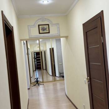 Сдается Многокомнатная квартира, 103 м²