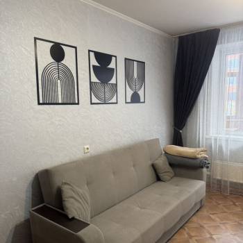 Сдается 1-комнатная квартира, 45 м²