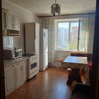 Сдается 1-комнатная квартира, 45 м²