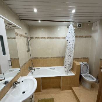 Сдается Многокомнатная квартира, 94 м²