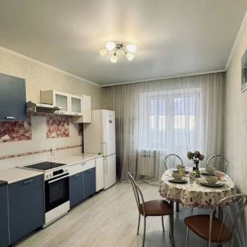 Продается 1-комнатная квартира, 42,1 м²