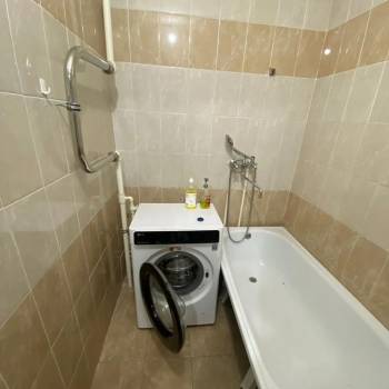 Продается 1-комнатная квартира, 42,6 м²