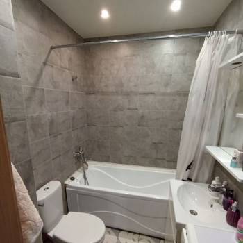 Продается 1-комнатная квартира, 36,9 м²