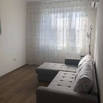 Сдается 1-комнатная квартира, 42,1 м²
